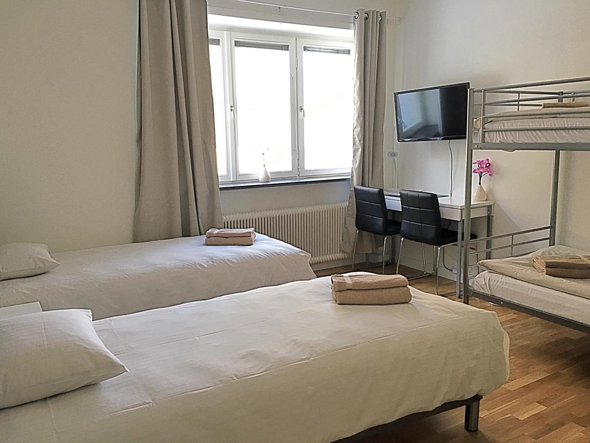 Hotell Linden เอิสเตอร์ซุนด์ ภายนอก รูปภาพ