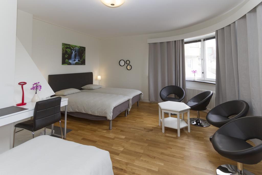 Hotell Linden เอิสเตอร์ซุนด์ ภายนอก รูปภาพ