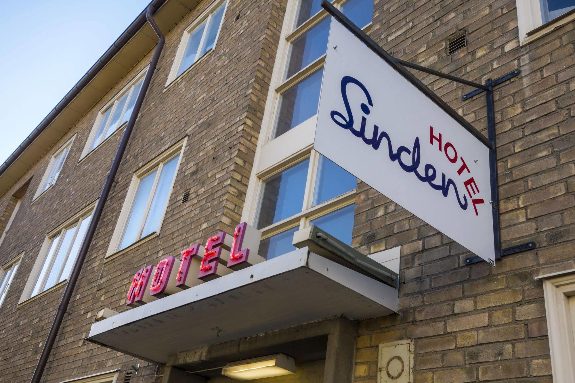 Hotell Linden เอิสเตอร์ซุนด์ ภายนอก รูปภาพ