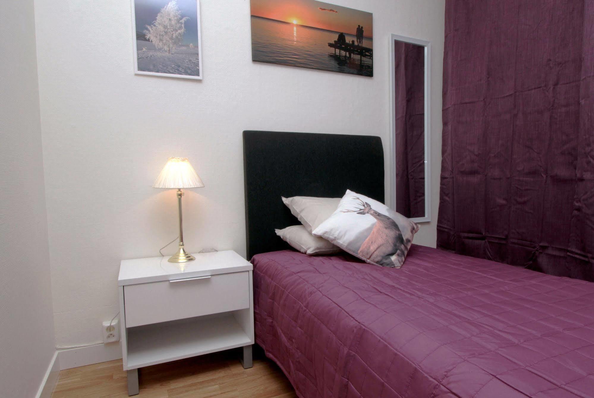 Hotell Linden เอิสเตอร์ซุนด์ ภายนอก รูปภาพ